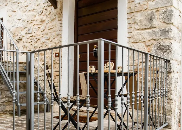 Дом отдыха Lavistadeisogni La Perla Santa Jona